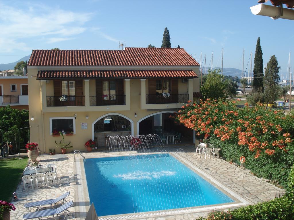 Kalypso Gouvia Aparthotel ภายนอก รูปภาพ