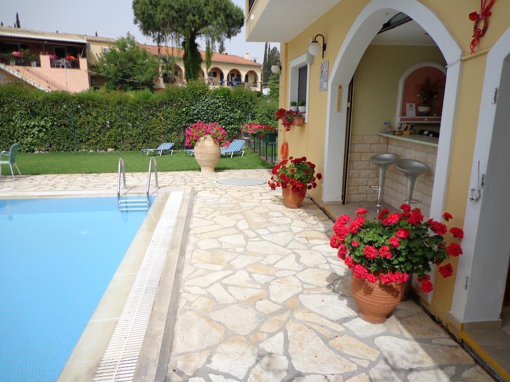Kalypso Gouvia Aparthotel ภายนอก รูปภาพ